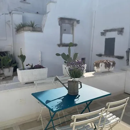 Belle Vasca Vista Mare Vakantiehuis *