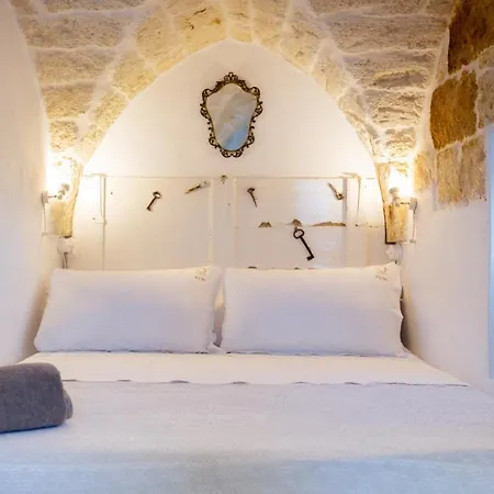 別荘 Belle Vasca Vista Mare オストゥーニ