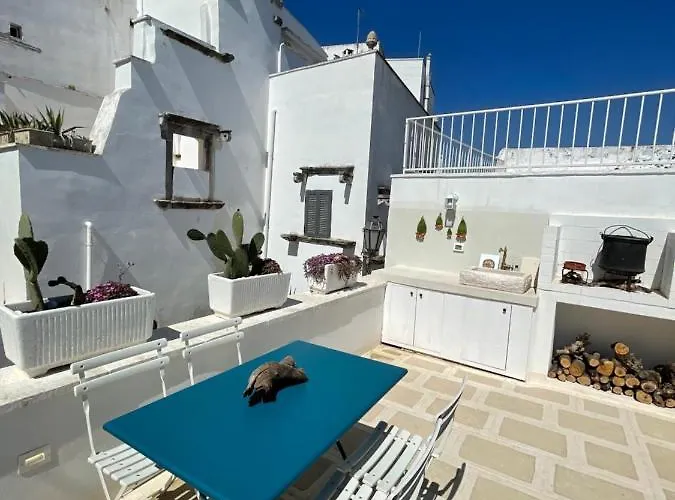 Belle Vasca Vista Mare 度假居 奥斯图尼