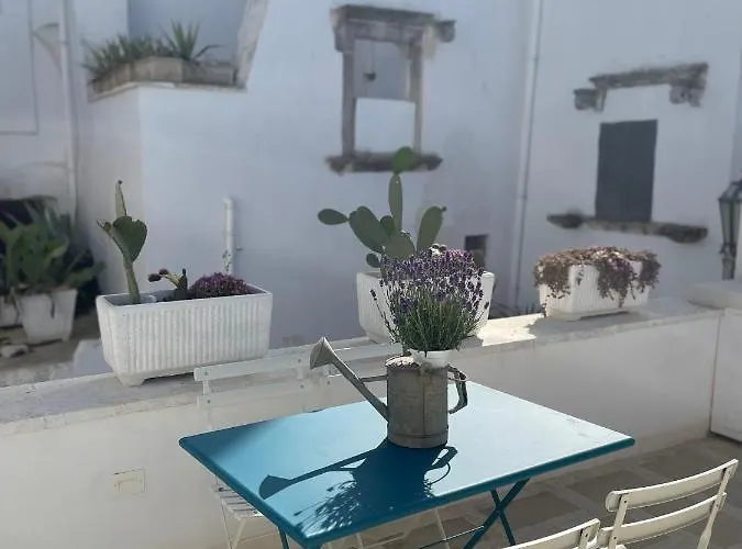 Belle Vasca Vista Mare 度假居 *